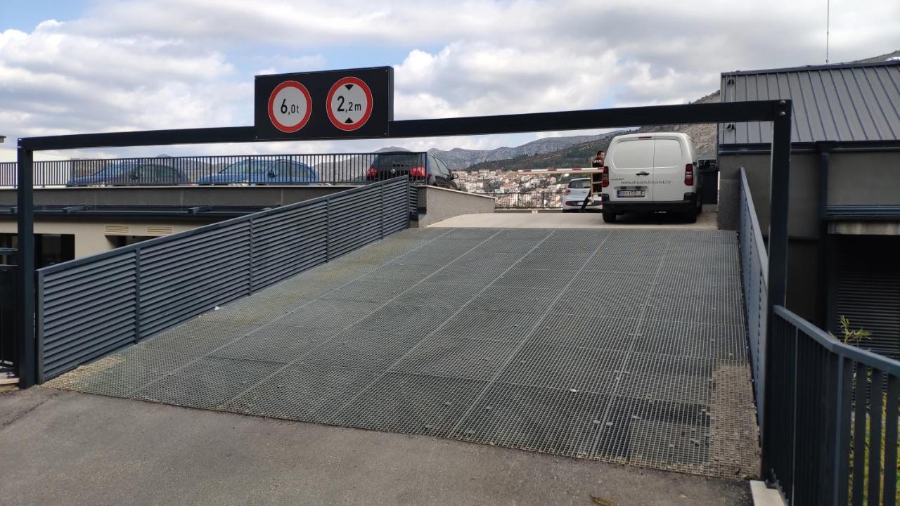 דירות Nomad Dubrovnik + Free Parking מראה חיצוני תמונה